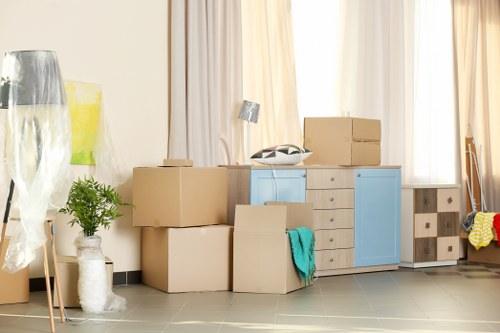 Professional packing boxes and moving supplies for a Chiswick home move