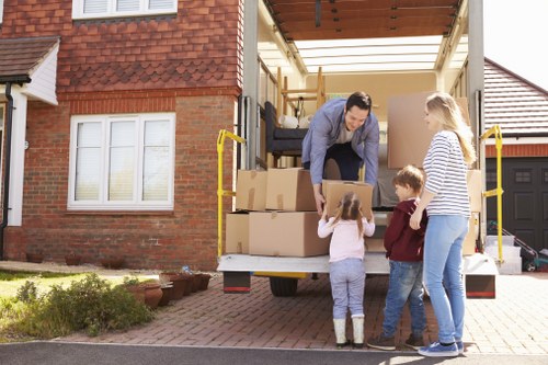 Van loading support for a local move in Chiswick