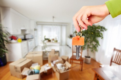 Packing and preparation for a flat removal in Chiswick