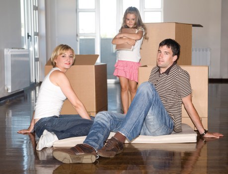 Planning a house move with removal truck hire in Chiswick